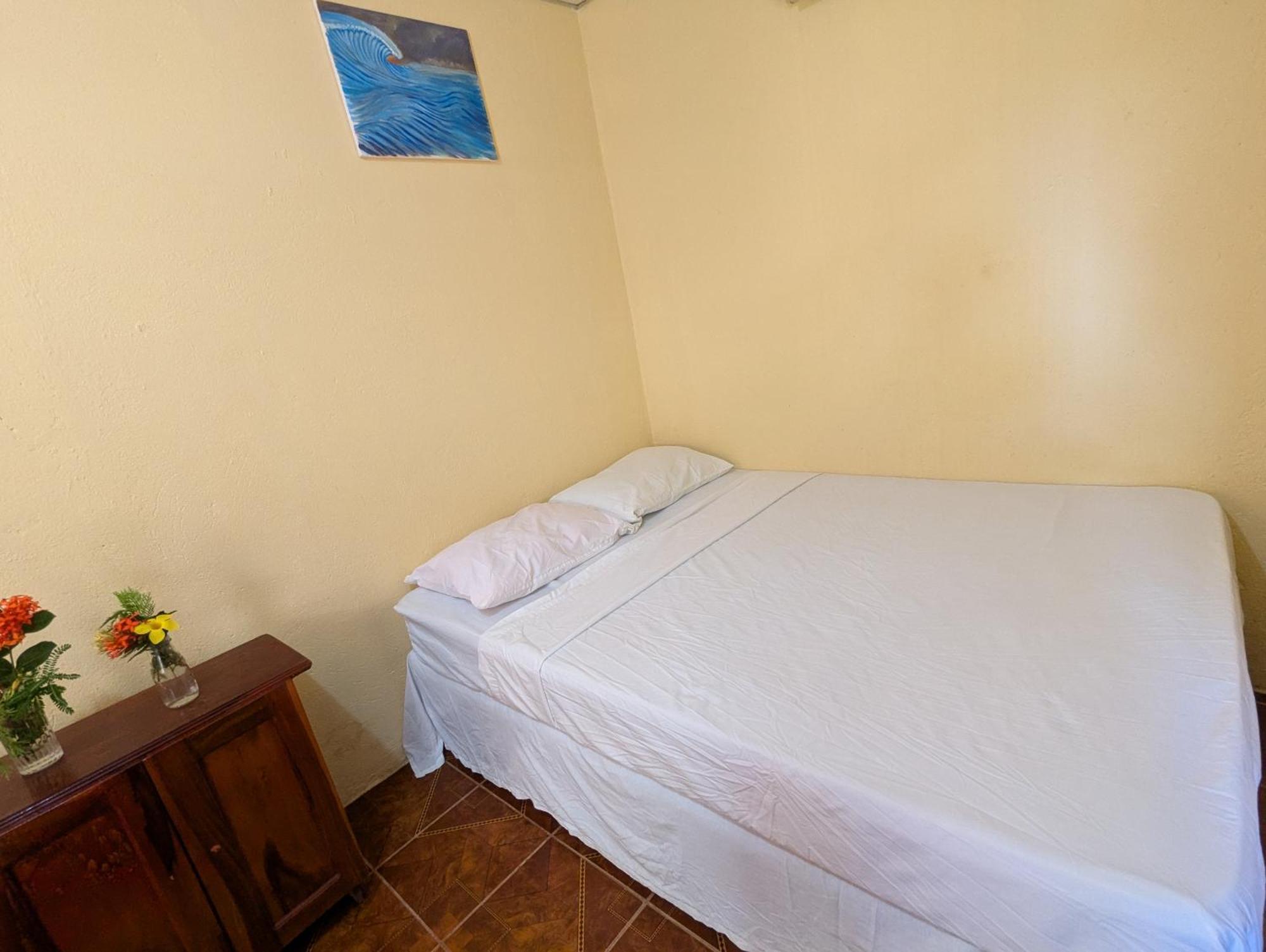 Chill Garrobo Hotel El Gigante Room photo